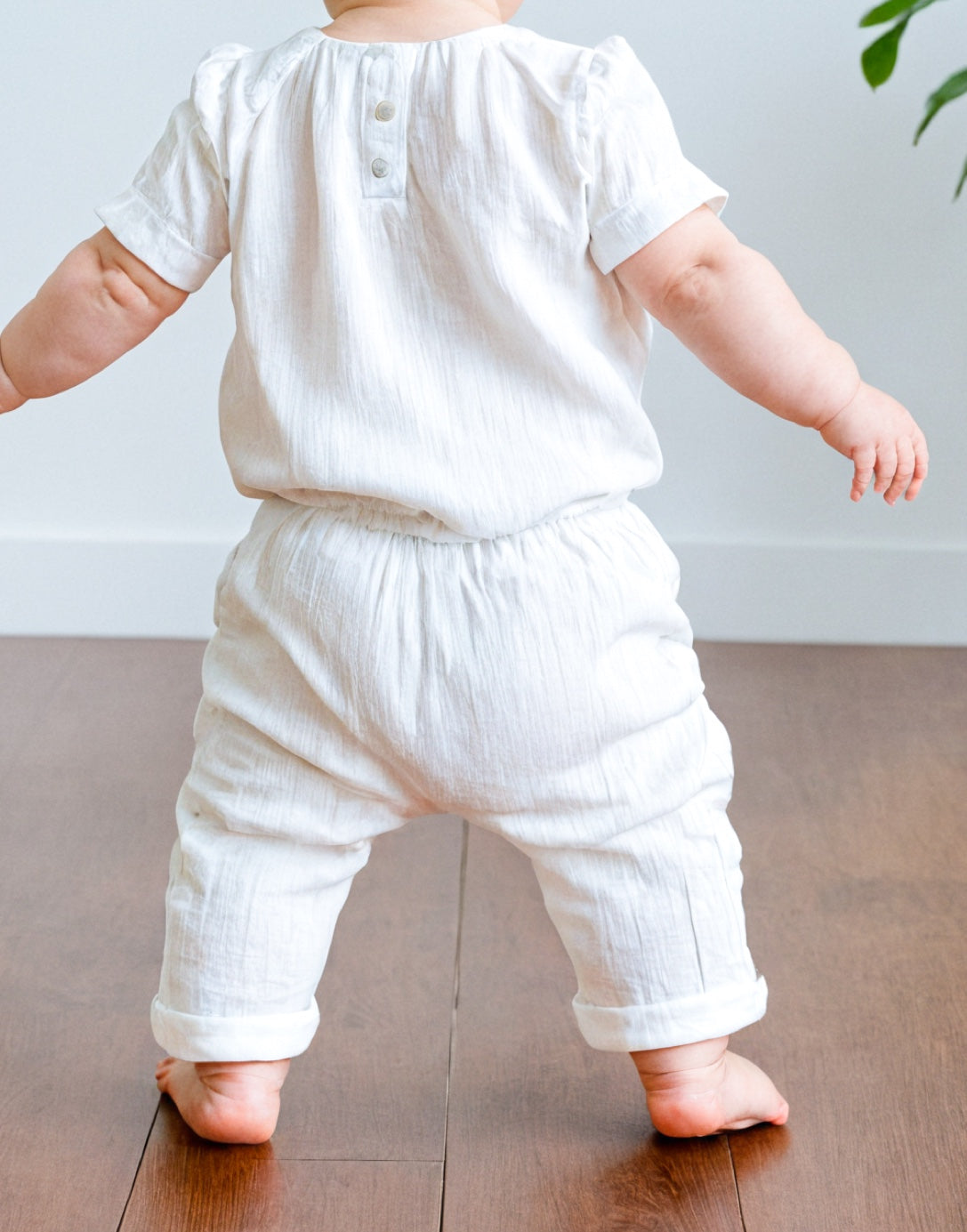 Back view of Baby Jogger Sweatpants.