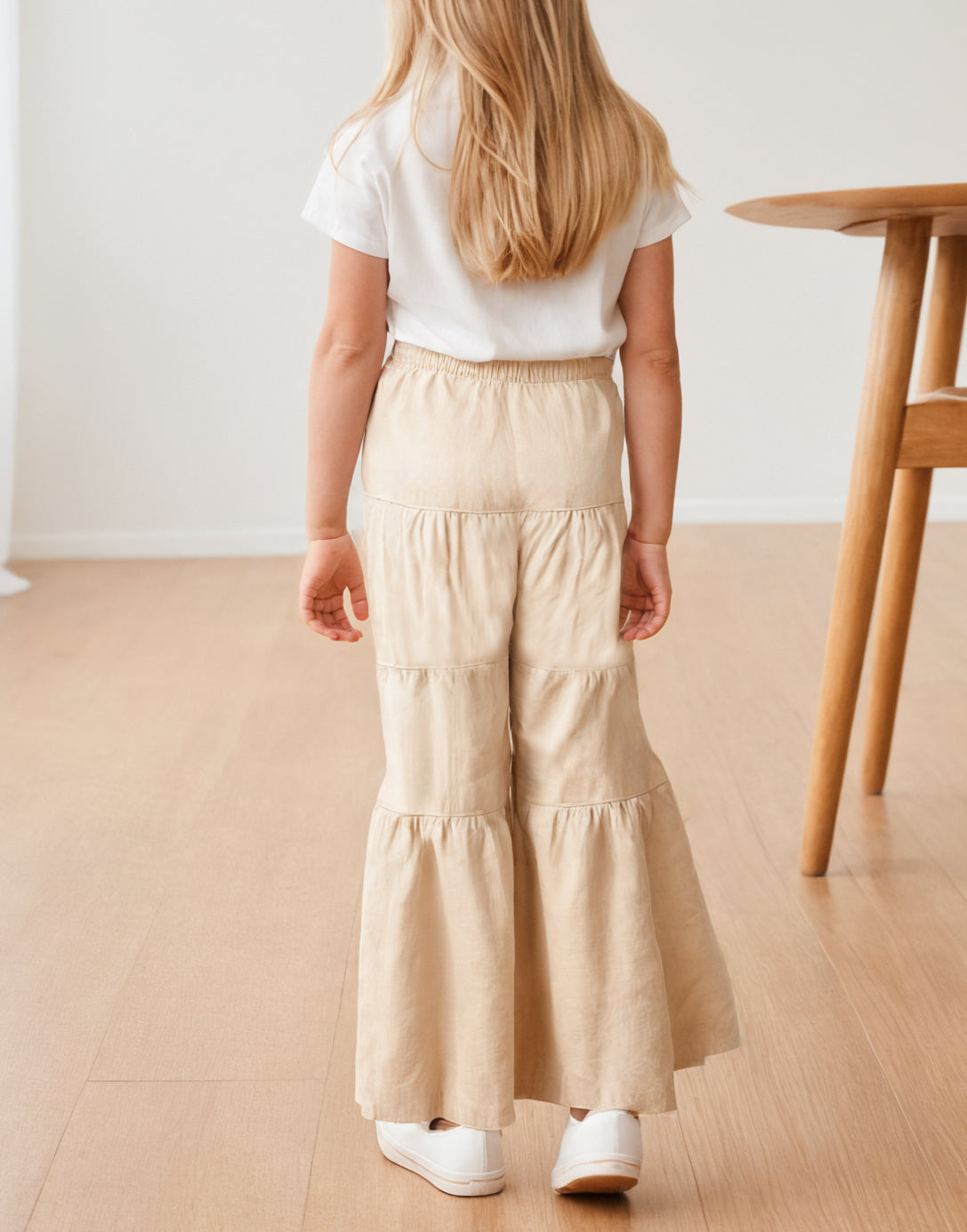 Back view of Girls Summer Pants.
