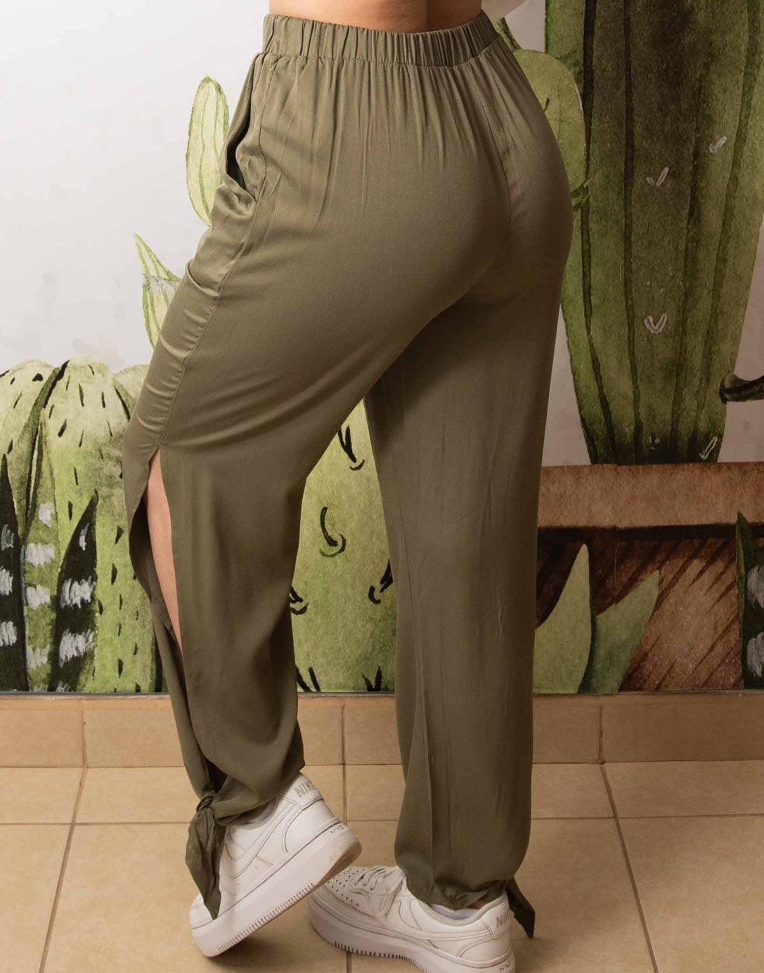 Back view of Side Tie Pants.