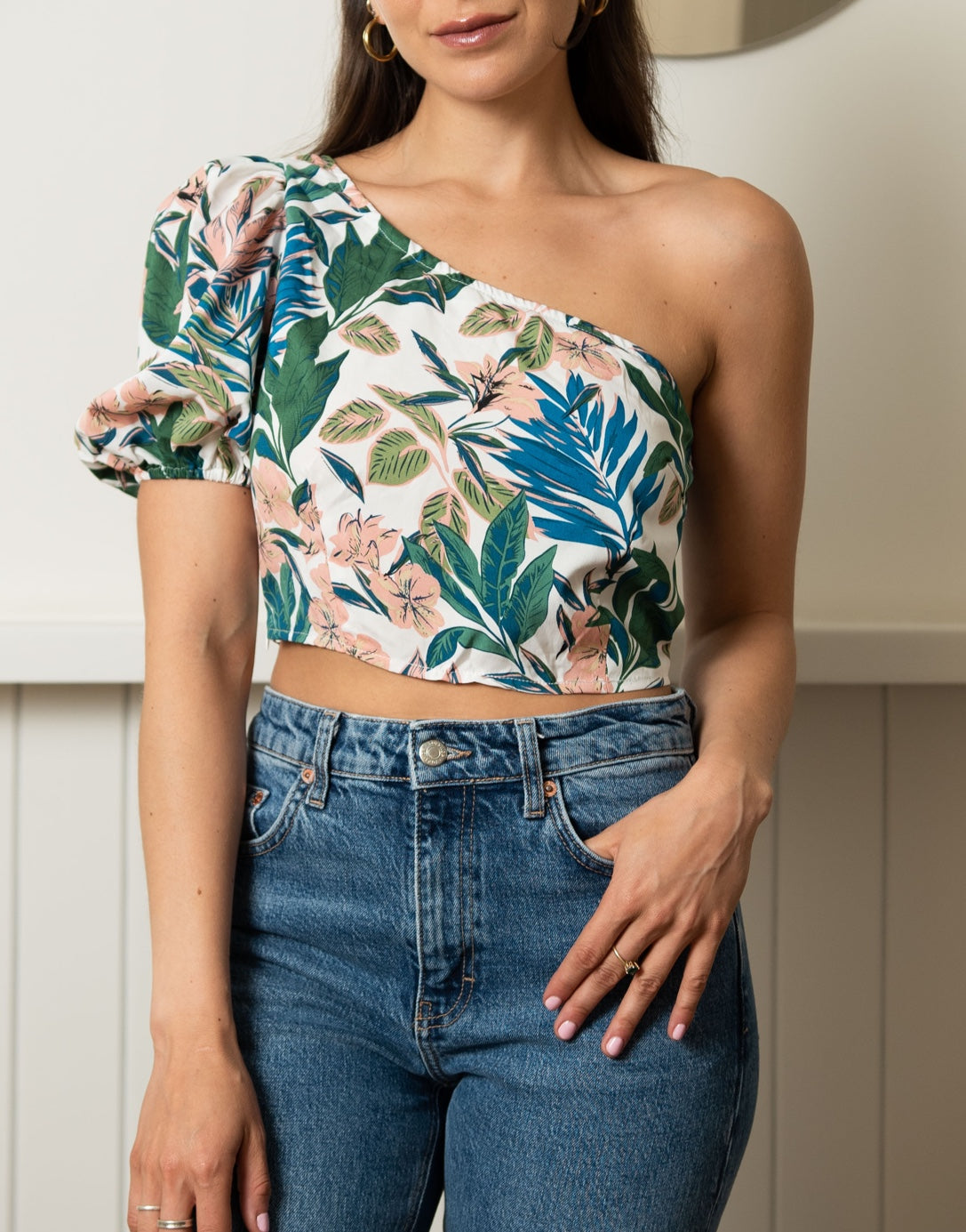 Front view of One Shoulder Puff Sleeve Crop Top.