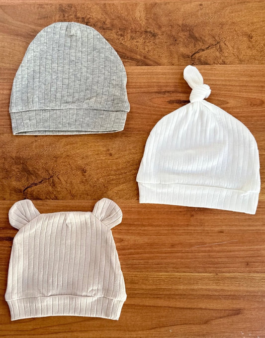 Front view of Baby Hat Set.