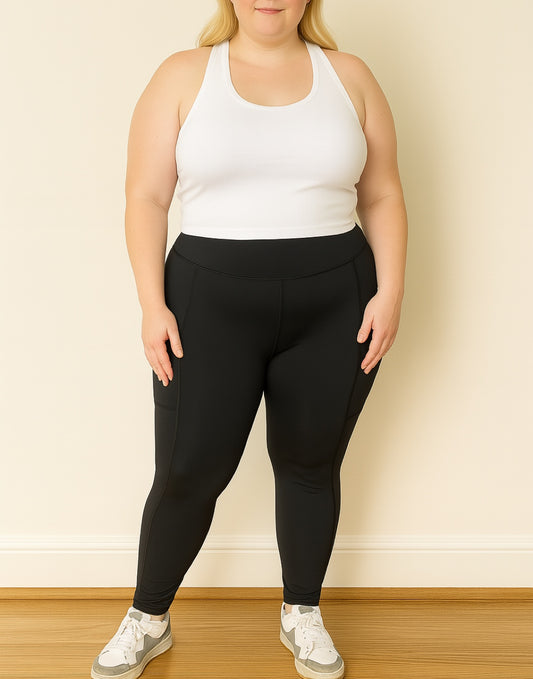 Front view of Plus Size Side Pocket Leggings.