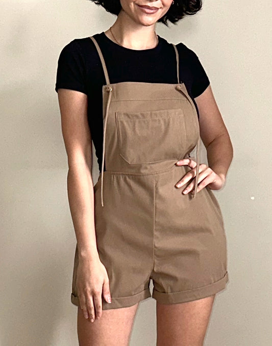 Front view of Suspender Rolled Hem Overall Romper.
